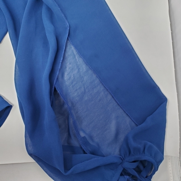 Navy Blue Cutout COLD SHOULDER Blouse- APT. 9- WOMENS SIZE LARGE - Picture 10 of 13